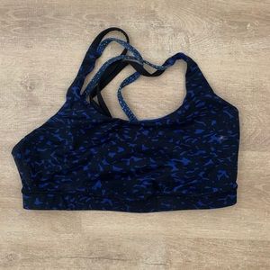 Lululemon sports bra